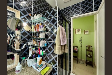 Casa para alugar com 180m², 4 quartos e 2 vagas Casa para alugar com 180m², 4 quartos e 2 vagasBanheiro