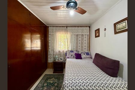 Casa para alugar com 180m², 4 quartos e 2 vagas Casa para alugar com 180m², 4 quartos e 2 vagasQuarto 1