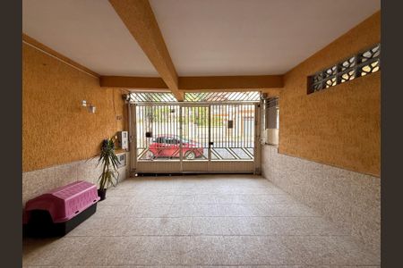 Casa para alugar com 180m², 4 quartos e 2 vagas Casa para alugar com 180m², 4 quartos e 2 vagasGaragem