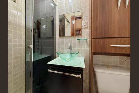 Casa para alugar com 180m², 4 quartos e 2 vagas Casa para alugar com 180m², 4 quartos e 2 vagasCasa 2