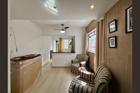 Casa para alugar com 180m², 4 quartos e 2 vagas Casa para alugar com 180m², 4 quartos e 2 vagasCasa 2