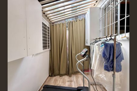 Casa para alugar com 180m², 4 quartos e 2 vagas Casa para alugar com 180m², 4 quartos e 2 vagasCasa 2