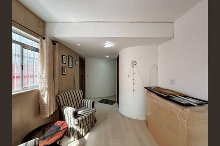 Casa para alugar com 180m², 4 quartos e 2 vagas Casa para alugar com 180m², 4 quartos e 2 vagasCasa 2