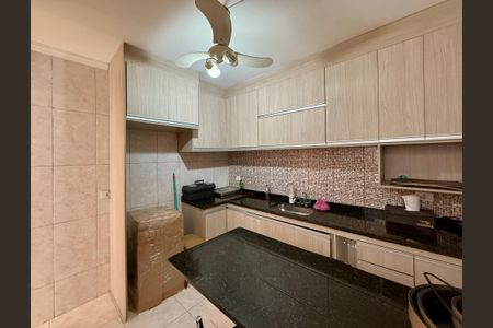 Casa para alugar com 180m², 4 quartos e 2 vagas Casa para alugar com 180m², 4 quartos e 2 vagasCasa 2