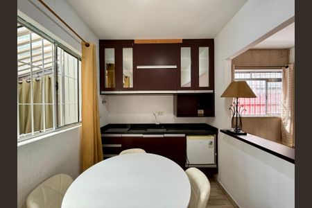 Casa para alugar com 180m², 4 quartos e 2 vagas Casa para alugar com 180m², 4 quartos e 2 vagasCasa 2