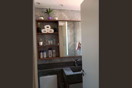 Apartamento à venda com 47m², 2 quartos e 1 vagaBanheiro