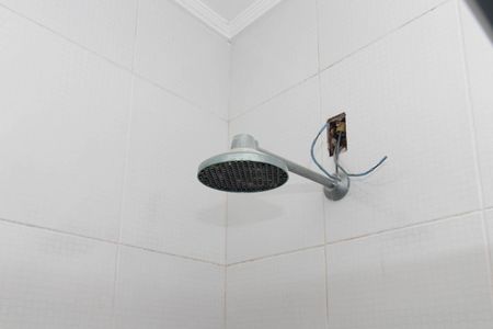 Casa à venda com 341m², 3 quartos e 8 vagasBanheiro 2