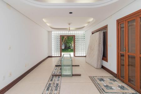 Casa à venda com 341m², 3 quartos e 8 vagasQuarto 1