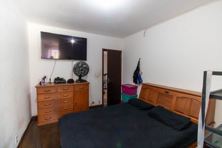 Casa à venda com 200m², 2 quartos e 4 vagas Casa à venda com 200m², 2 quartos e 4 vagasSuíte 1