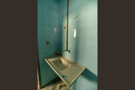 Casa à venda com 200m², 2 quartos e 4 vagas Casa à venda com 200m², 2 quartos e 4 vagasBanheiro