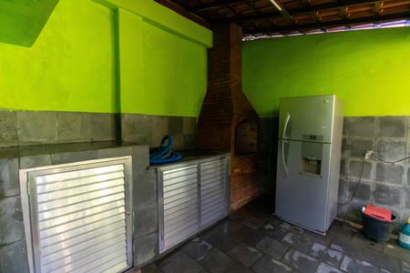 Casa à venda com 200m², 2 quartos e 4 vagas Casa à venda com 200m², 2 quartos e 4 vagasÁrea externa