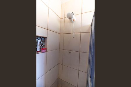 Casa à venda com 200m², 2 quartos e 4 vagas Casa à venda com 200m², 2 quartos e 4 vagasBanheiro da Suíte 1