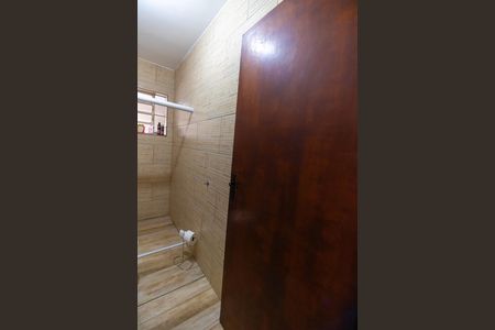 Casa à venda com 200m², 2 quartos e 4 vagas Casa à venda com 200m², 2 quartos e 4 vagasBanheiro Social