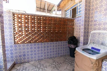 Casa à venda com 200m², 2 quartos e 4 vagas Casa à venda com 200m², 2 quartos e 4 vagasÁrea de Serviço