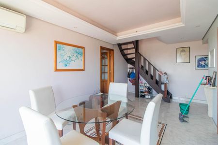 Sala de apartamento à venda com 4 quartos, 120m² em Cristal, Porto Alegre