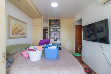 Apartamento à venda com 120m², 4 quartos e sem vagaQuarto 2