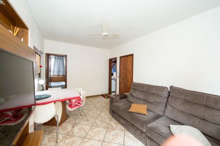 SALA de apartamento à venda com 3 quartos, 78m² em Conjunto Califórnia, Belo Horizonte