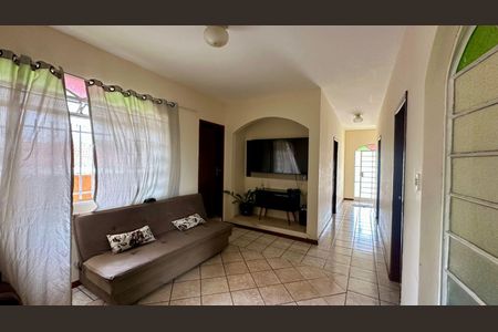 Casa à venda com 527m², 6 quartos e 3 vagasSala 2