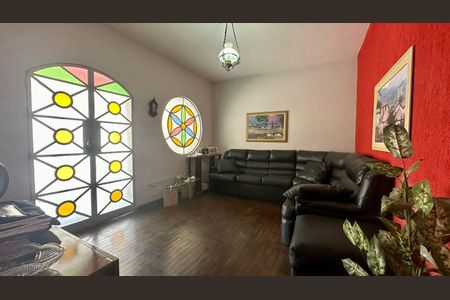 Casa à venda com 527m², 6 quartos e 3 vagasSala