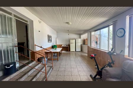 Casa à venda com 527m², 6 quartos e 3 vagasVaranda