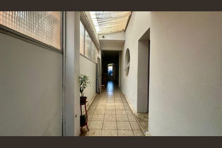 Casa à venda com 527m², 6 quartos e 3 vagasLateral da casa