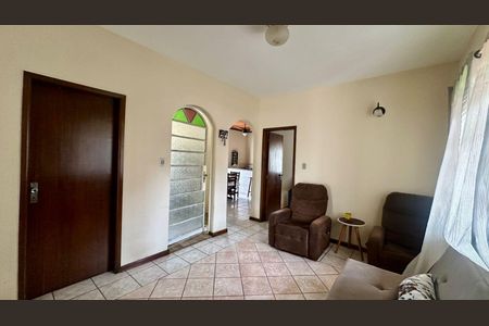 Casa à venda com 527m², 6 quartos e 3 vagasSala 2