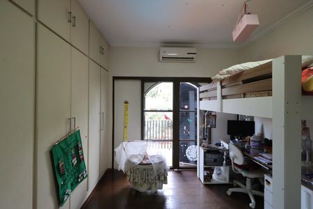 Casa para alugar com 560m², 7 quartos e 8 vagas Casa para alugar com 560m², 7 quartos e 8 vagasSuíte 3