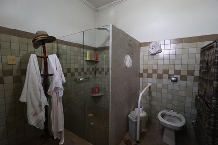 Casa para alugar com 560m², 7 quartos e 8 vagas Casa para alugar com 560m², 7 quartos e 8 vagasBanheiro da Suíte 2