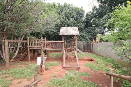 Casa para alugar com 560m², 7 quartos e 8 vagas Casa para alugar com 560m², 7 quartos e 8 vagasPlayground