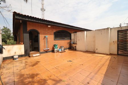 Casa para alugar com 560m², 7 quartos e 8 vagas Casa para alugar com 560m², 7 quartos e 8 vagasÁrea de Serviço