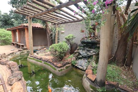 Casa para alugar com 560m², 7 quartos e 8 vagas Casa para alugar com 560m², 7 quartos e 8 vagasLago