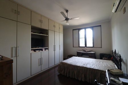 Casa para alugar com 560m², 7 quartos e 8 vagas Casa para alugar com 560m², 7 quartos e 8 vagasSuíte 2