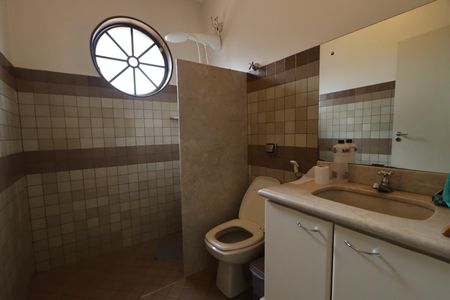 Casa para alugar com 560m², 7 quartos e 8 vagas Casa para alugar com 560m², 7 quartos e 8 vagasBanheiro da Suíte 4