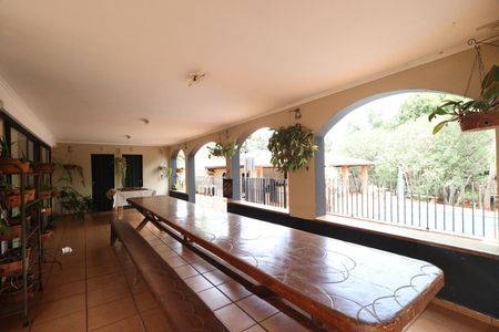 Casa para alugar com 560m², 7 quartos e 8 vagas Casa para alugar com 560m², 7 quartos e 8 vagasÁrea comum