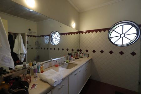 Casa para alugar com 560m², 7 quartos e 8 vagas Casa para alugar com 560m², 7 quartos e 8 vagasBanheiro da Suíte 1