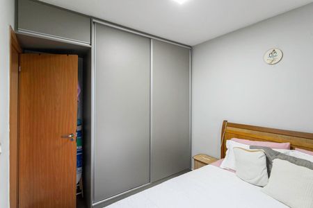 Quarto 1 de apartamento à venda com 2 quartos, 48m² em Bandeirantes (pampulha), Belo Horizonte