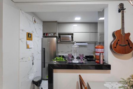 Apartamento à venda com 48m², 2 quartos e 1 vaga Apartamento à venda com 48m², 2 quartos e 1 vagaCozinha e Área de Serviço