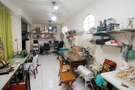 Apartamento à venda com 119m², 2 quartos e 3 vagasSala 2