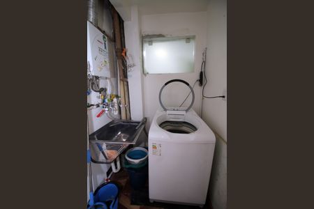 Apartamento à venda com 119m², 2 quartos e 3 vagasÁrea de Serviço tanque