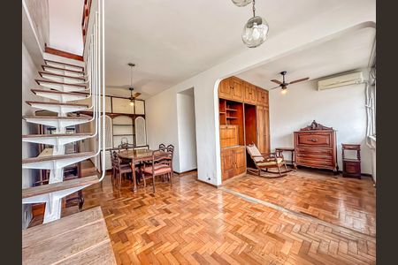 Apartamento à venda com 140m², 3 quartos e 1 vaga