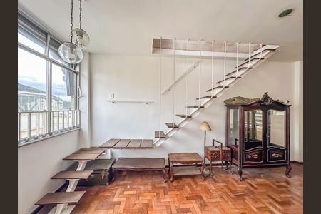 Apartamento à venda com 140m², 3 quartos e 1 vaga