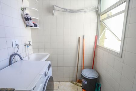 Apartamento para alugar com 49m², 2 quartos e 1 vagaÁrea de serviço 