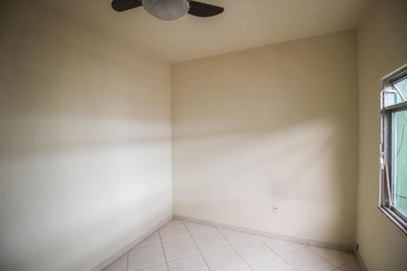 Quarto 1 de casa para alugar com 2 quartos, 88m² em Santa Cecilia, Belford Roxo