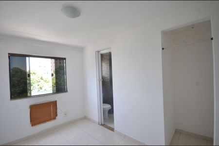 Studio de kitnet/studio para alugar com 1 quarto, 20m² em Irajá, Rio de Janeiro