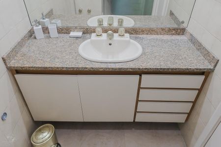 Apartamento para alugar com 108m², 3 quartos e 1 vagaBanheiro Social