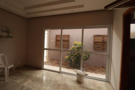 Casa para alugar com 500m², 3 quartos e 3 vagas Casa para alugar com 500m², 3 quartos e 3 vagasSala