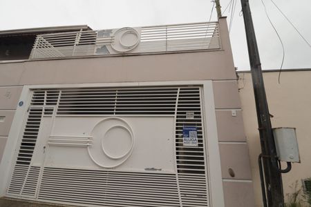 Casa para alugar com 500m², 3 quartos e 3 vagas Casa para alugar com 500m², 3 quartos e 3 vagasFachada