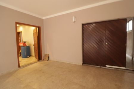 Casa para alugar com 500m², 3 quartos e 3 vagas Casa para alugar com 500m², 3 quartos e 3 vagasQuintal