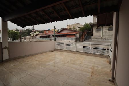 Casa para alugar com 500m², 3 quartos e 3 vagas Casa para alugar com 500m², 3 quartos e 3 vagasQuintal