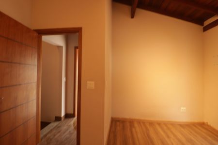 Casa para alugar com 500m², 3 quartos e 3 vagas Casa para alugar com 500m², 3 quartos e 3 vagasSala 2